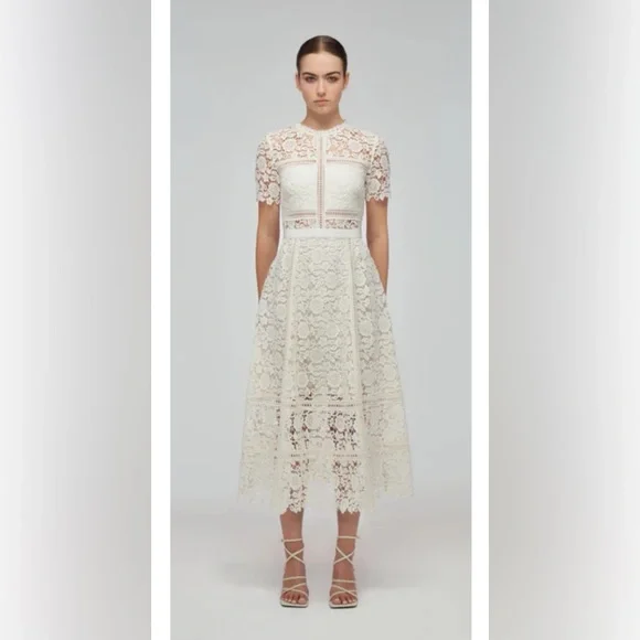 NWT Self Portrait Ivory Floral Guipure Midi Dress - US 0 - Picture 1 of 7